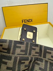 6b581f15a23bfdd219d7f8b27c969cfa