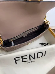 7f174366af940117f685fce14db3df1d